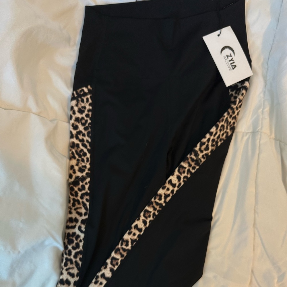 NWT Zyia Capris with leopard detail